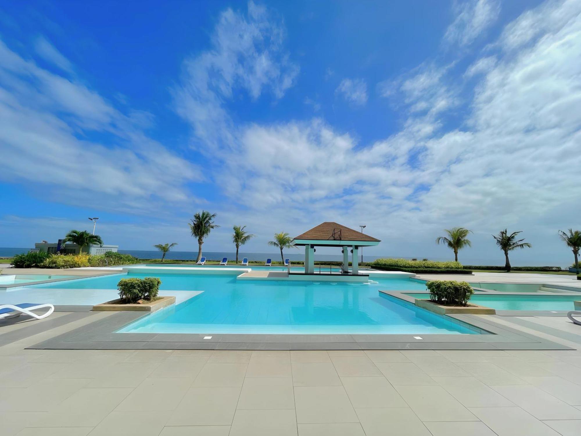 Arterra Seaview Resort ماكتان المظهر الخارجي الصورة